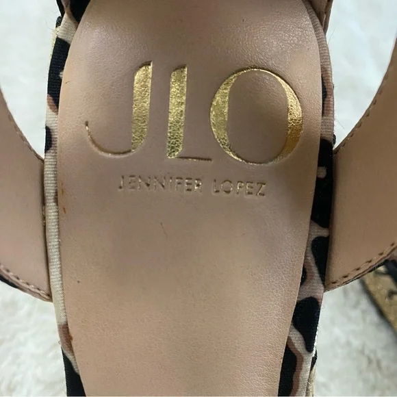 Jennifer Lopez JLo Leopard Print Tan Black Wedge Sandals Ankle Strap Size 7.5 - Picture 9 of 16